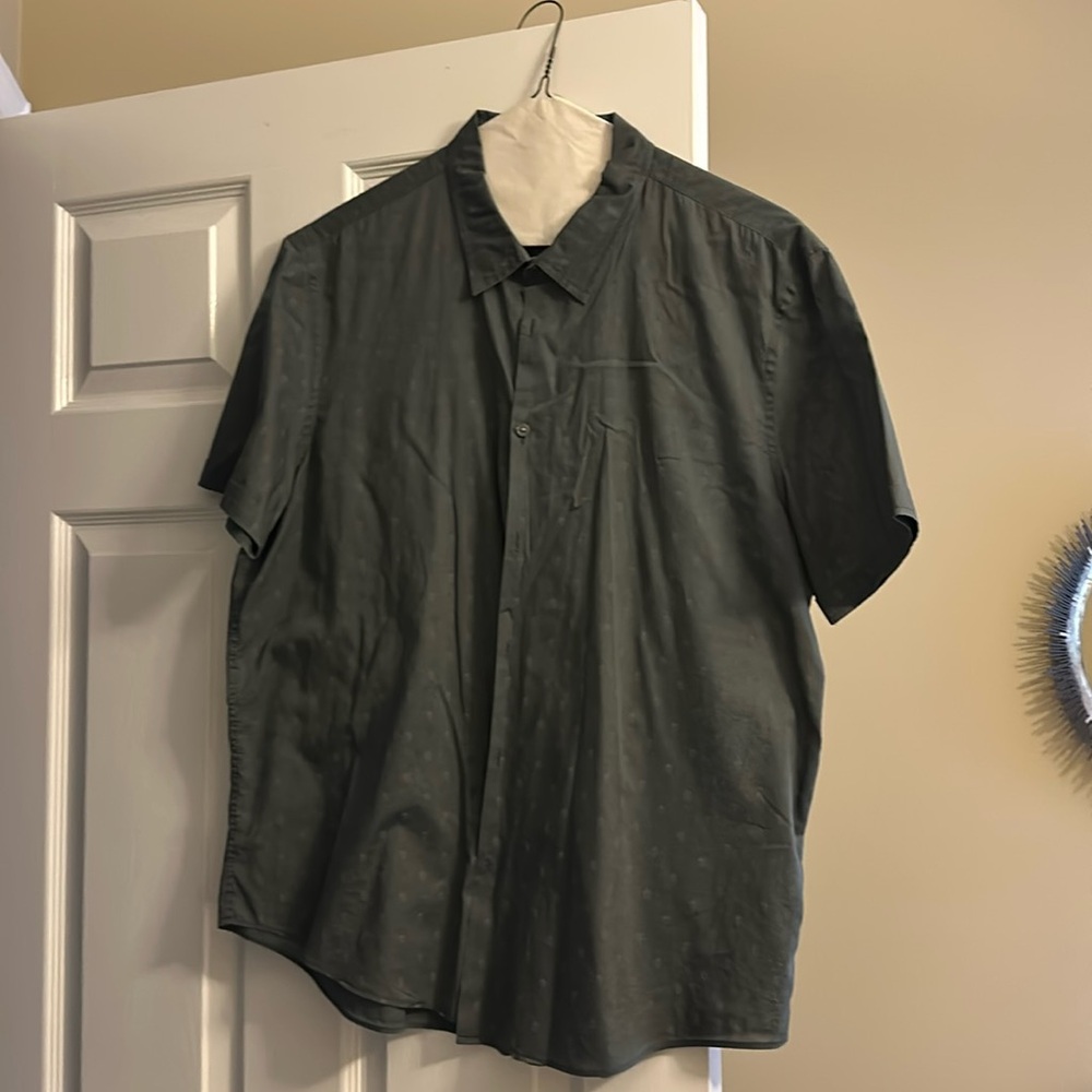 Men’s John Varvatos XL button down shirt
